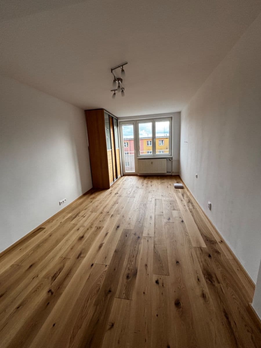 Prenájom bytu 2-izbový 53 m², Zelenečská, Praha, Praha Prenájom bytu 2-izbový 53 m², Zelenečská, Praha, Praha