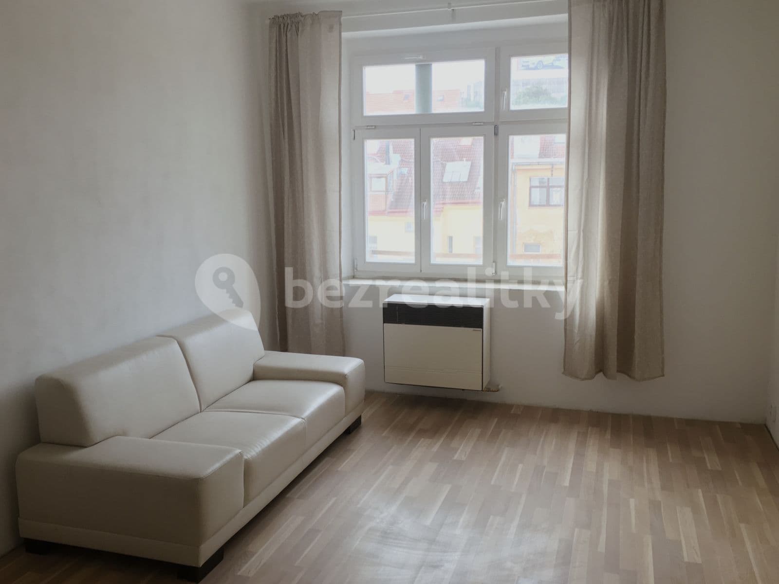 Prenájom bytu 2-izbový 47 m², Sekaninova, Praha, Praha Prenájom bytu 2-izbový 47 m², Sekaninova, Praha, Praha