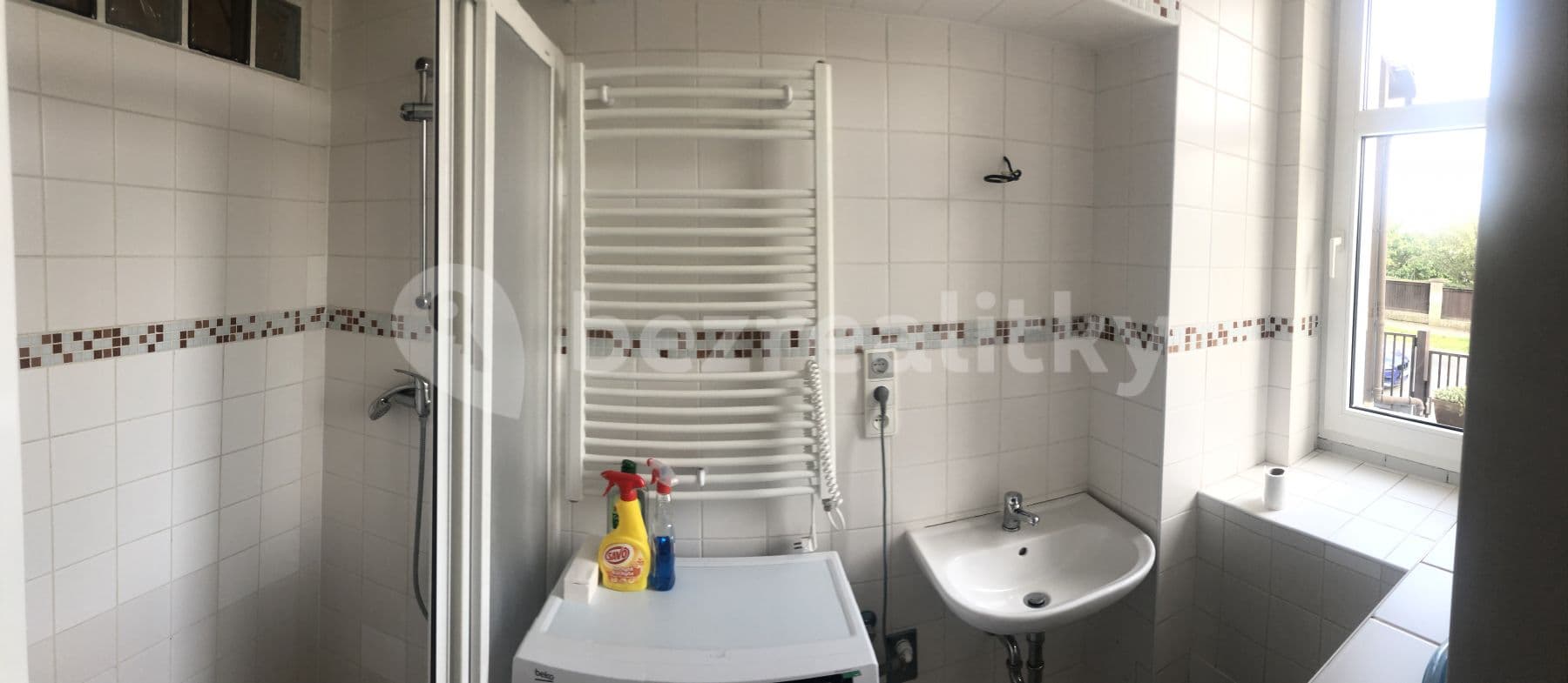 Prenájom bytu 1-izbový 29 m², Na pískách, Praha, Praha Prenájom bytu 1-izbový 29 m², Na pískách, Praha, Praha