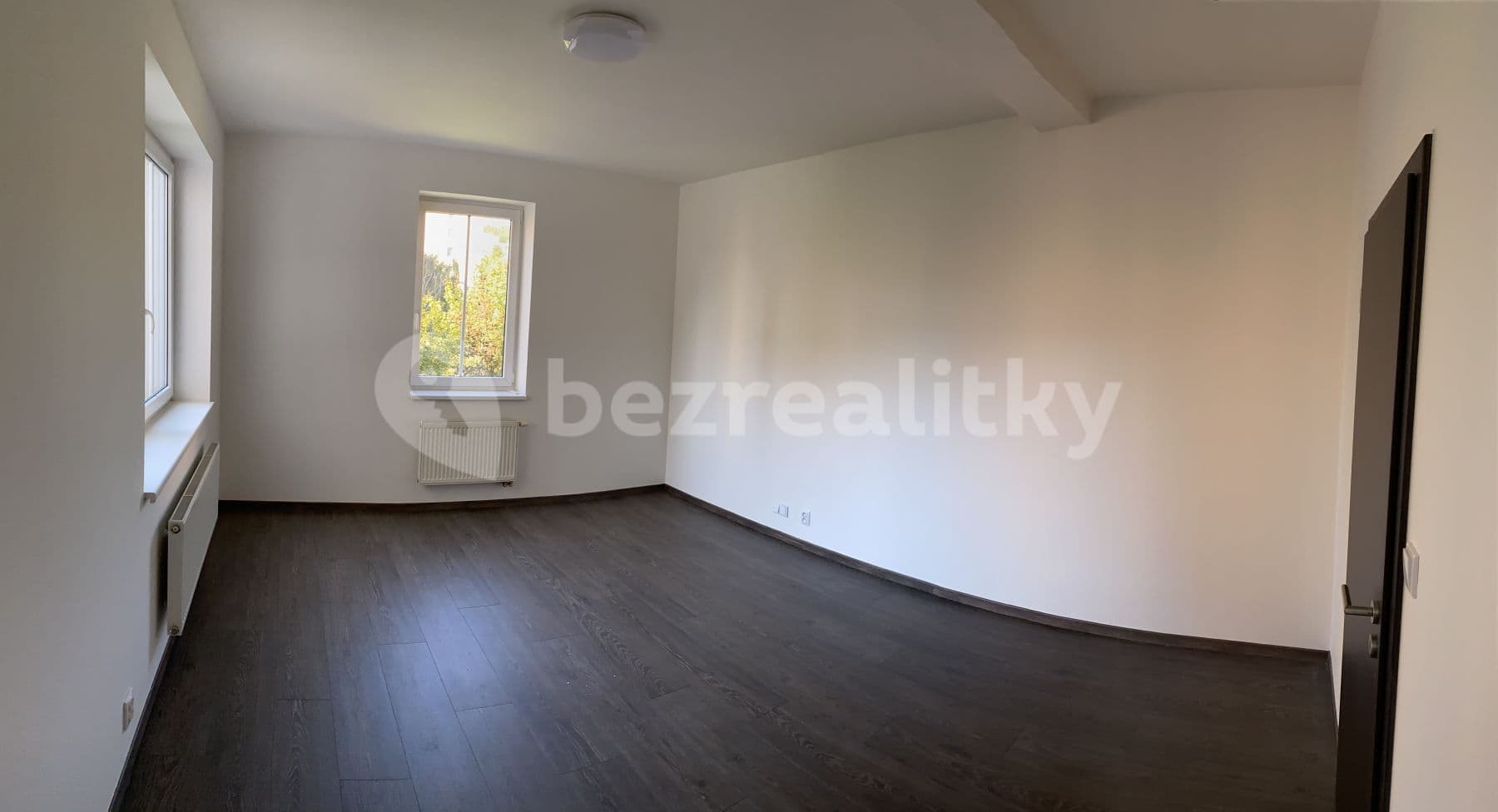 Prenájom bytu 2-izbový 60 m², Ježovská, Praha, Praha Prenájom bytu 2-izbový 60 m², Ježovská, Praha, Praha
