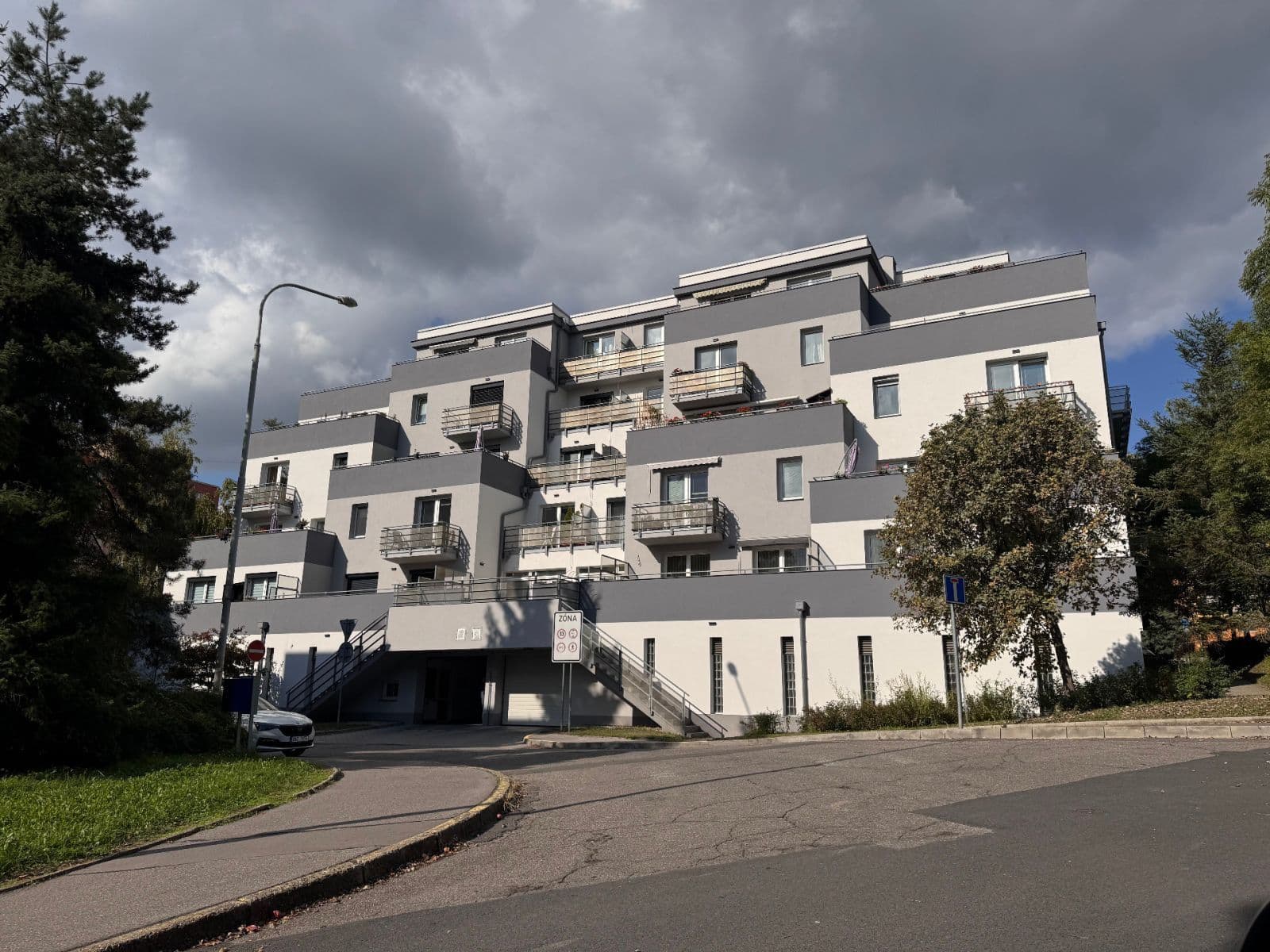 Prenájom bytu 2-izbový 60 m², Ježovská, Praha, Praha Prenájom bytu 2-izbový 60 m², Ježovská, Praha, Praha