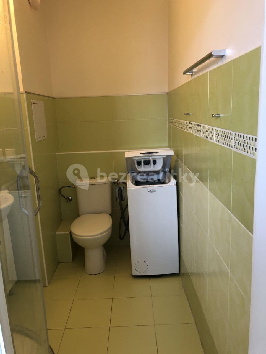 Prenájom bytu 2-izbový 56 m², Tupolevova, Praha, Praha Prenájom bytu 2-izbový 56 m², Tupolevova, Praha, Praha