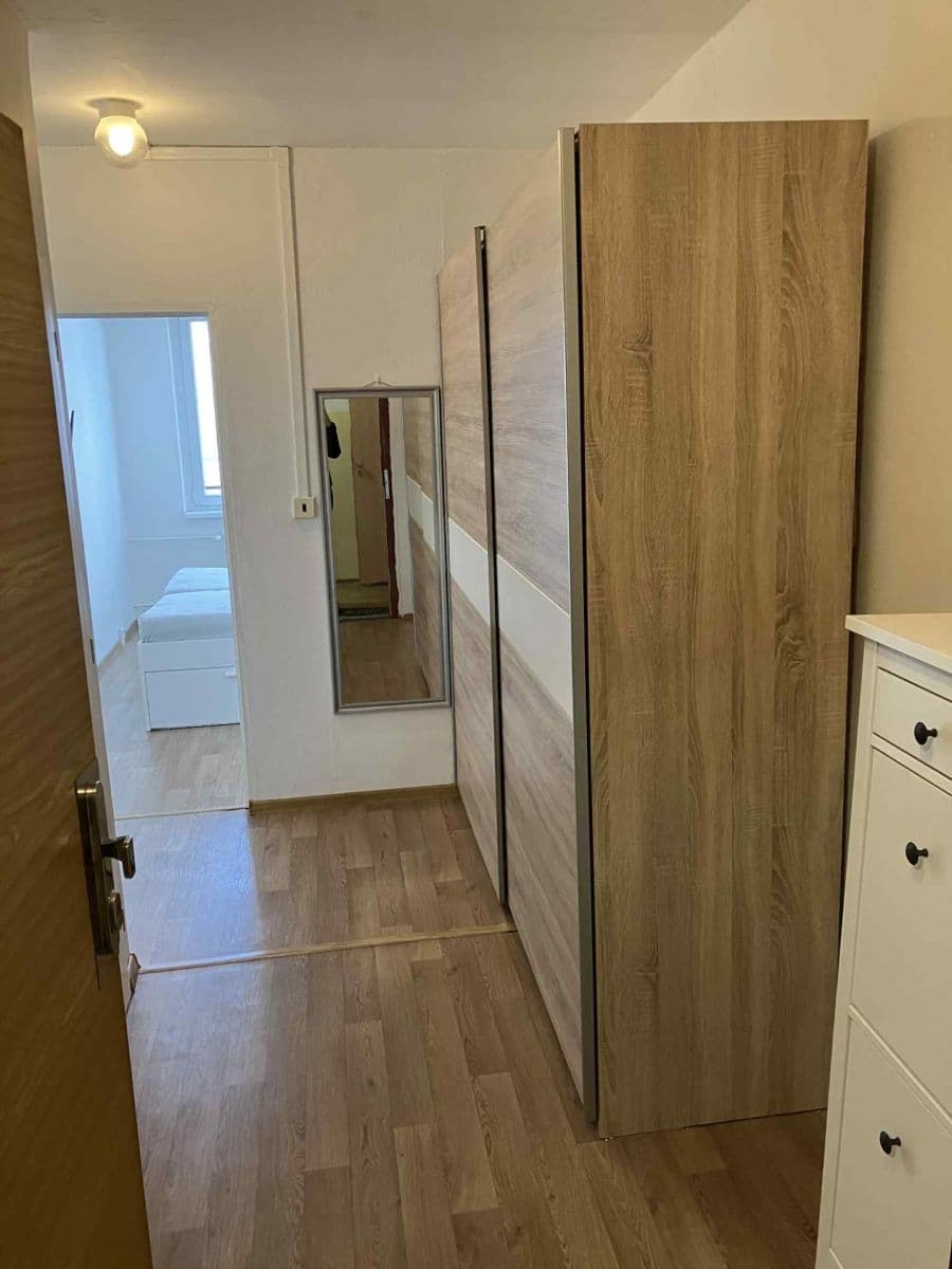 Prenájom bytu 2-izbový 46 m², Sezemínská, Praha, Praha Prenájom bytu 2-izbový 46 m², Sezemínská, Praha, Praha