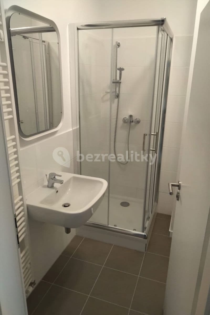 Prenájom bytu 1-izbový 29 m², Zuzany Chalupovej, Petržalka, Bratislavský kraj Prenájom bytu 1-izbový 29 m², Zuzany Chalupovej, Petržalka, Bratislavský kraj