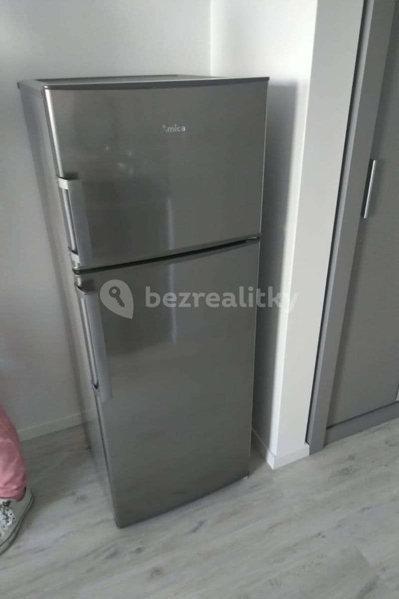Prenájom bytu 1-izbový 29 m², Zuzany Chalupovej, Petržalka, Bratislavský kraj Prenájom bytu 1-izbový 29 m², Zuzany Chalupovej, Petržalka, Bratislavský kraj