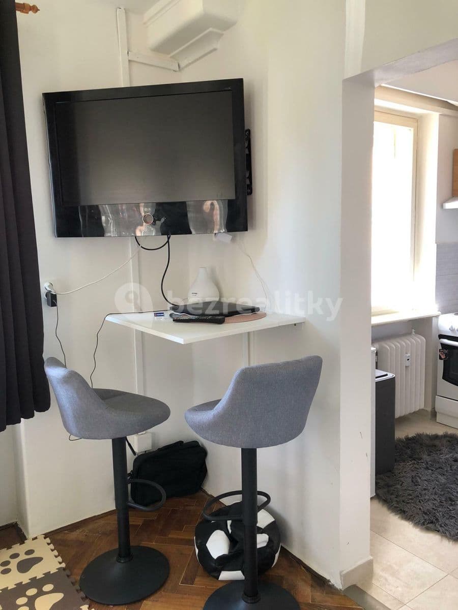 Prenájom bytu 1-izbový 43 m², Palachova, Litoměřice, Ústecký kraj Prenájom bytu 1-izbový 43 m², Palachova, Litoměřice, Ústecký kraj