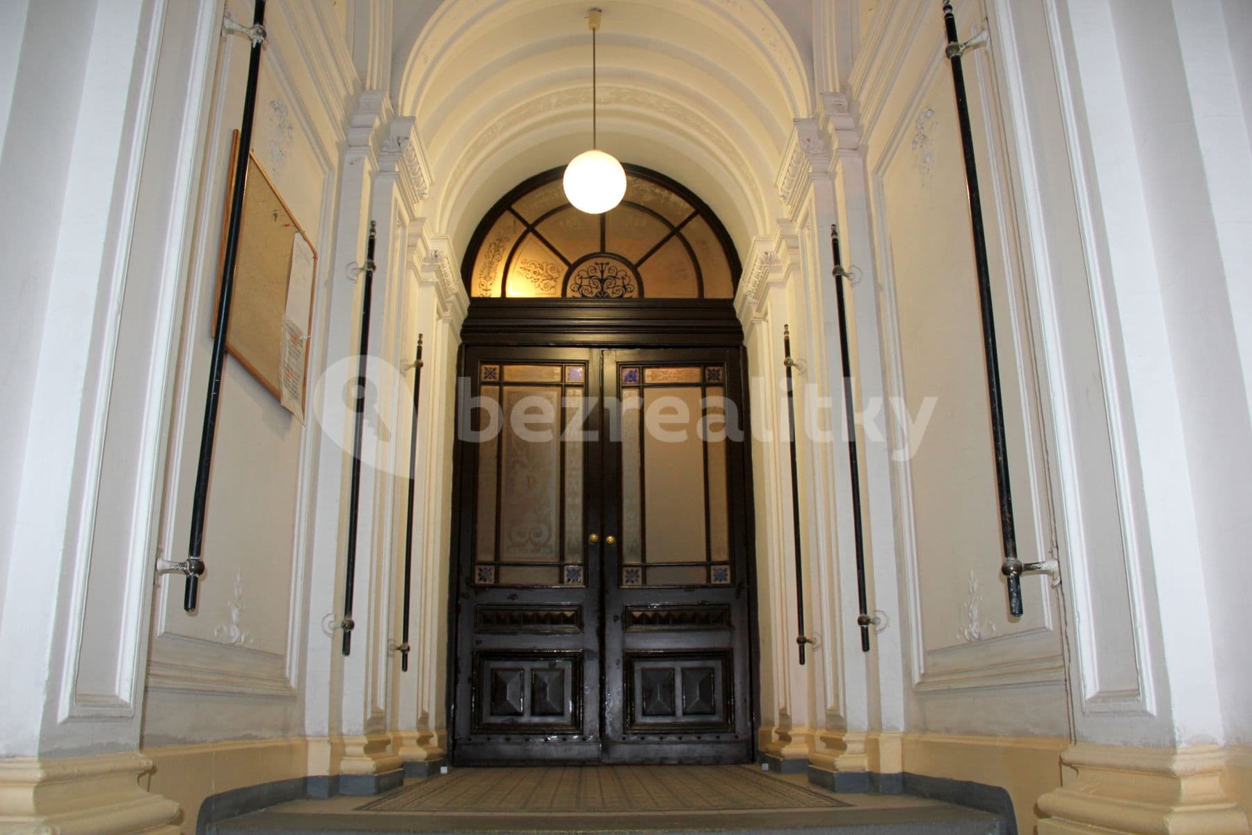 Prenájom bytu 2-izbový 57 m², Opletalova, Praha, Praha Prenájom bytu 2-izbový 57 m², Opletalova, Praha, Praha