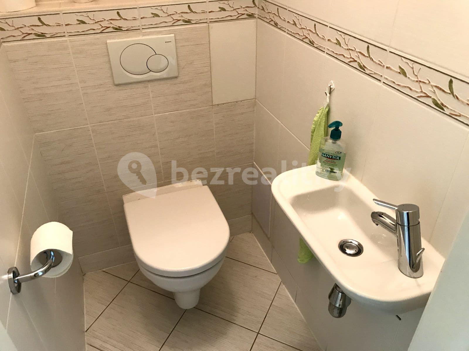 Prenájom bytu 2-izbový 57 m², Opletalova, Praha, Praha Prenájom bytu 2-izbový 57 m², Opletalova, Praha, Praha