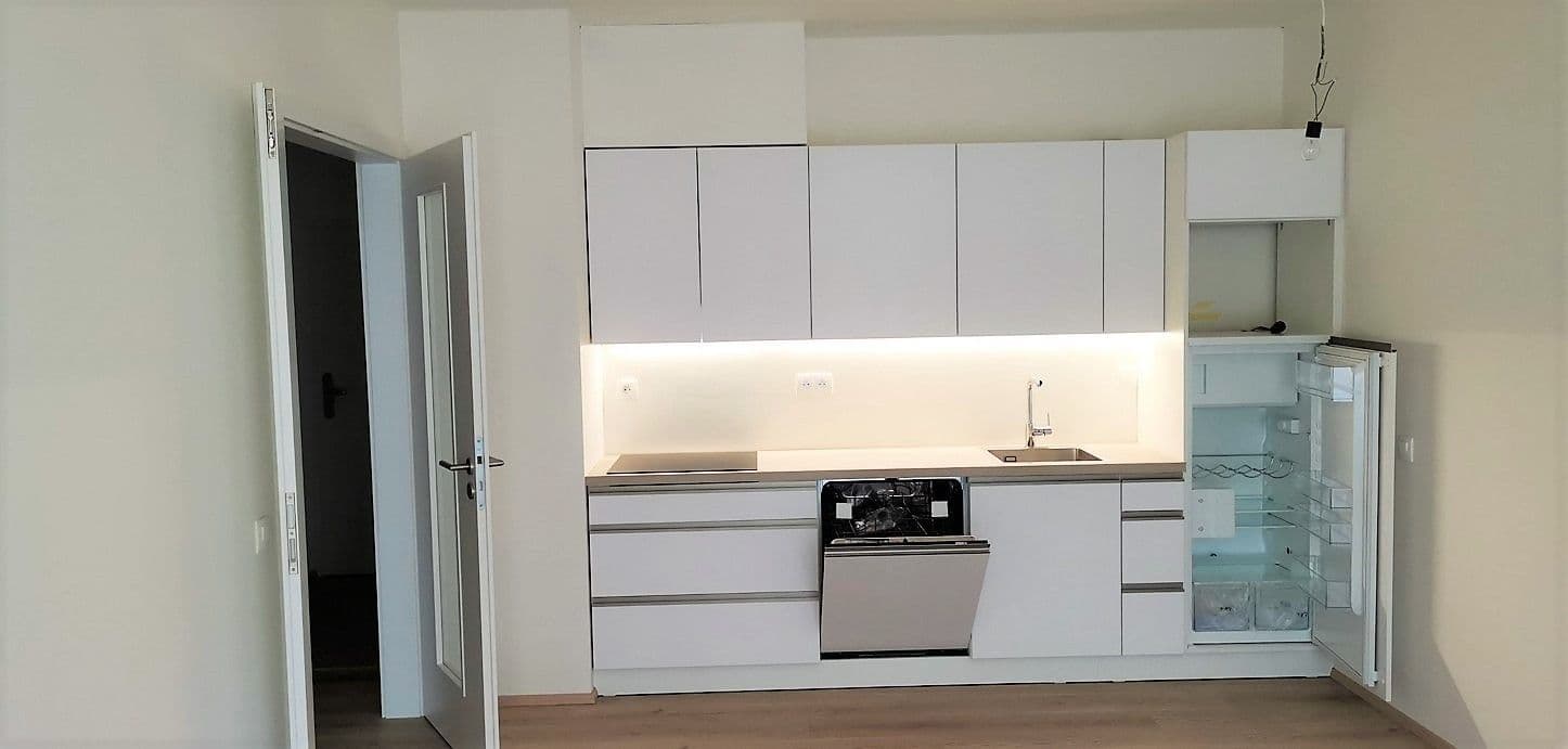 Prenájom bytu 2-izbový 52 m², Pod Areálem, Praha, Praha Prenájom bytu 2-izbový 52 m², Pod Areálem, Praha, Praha