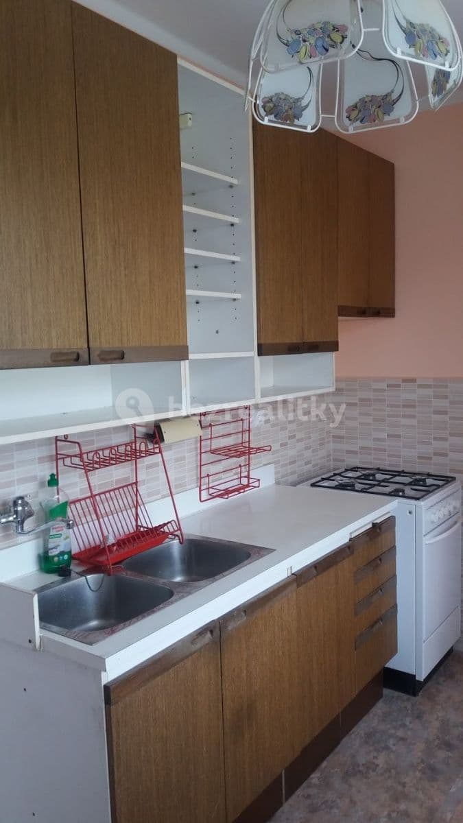 Prenájom bytu 2-izbový 57 m², 1. Máje, Habartov, Karlovarský kraj Prenájom bytu 2-izbový 57 m², 1. Máje, Habartov, Karlovarský kraj