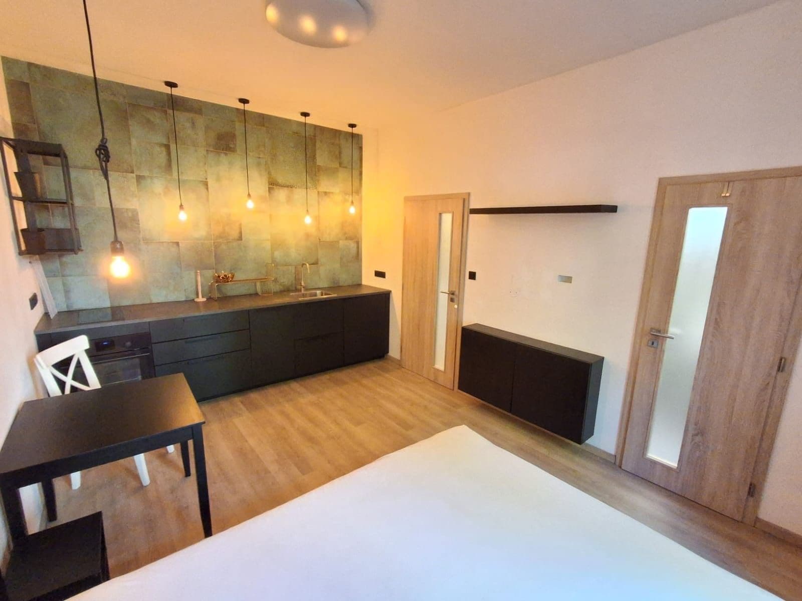 Prenájom bytu 1-izbový 25 m², Fibichova, Praha, Praha Prenájom bytu 1-izbový 25 m², Fibichova, Praha, Praha