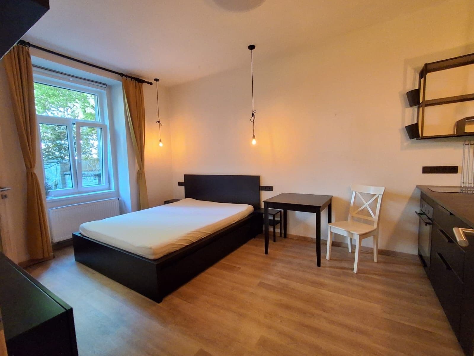 Prenájom bytu 1-izbový 25 m², Fibichova, Praha, Praha Prenájom bytu 1-izbový 25 m², Fibichova, Praha, Praha