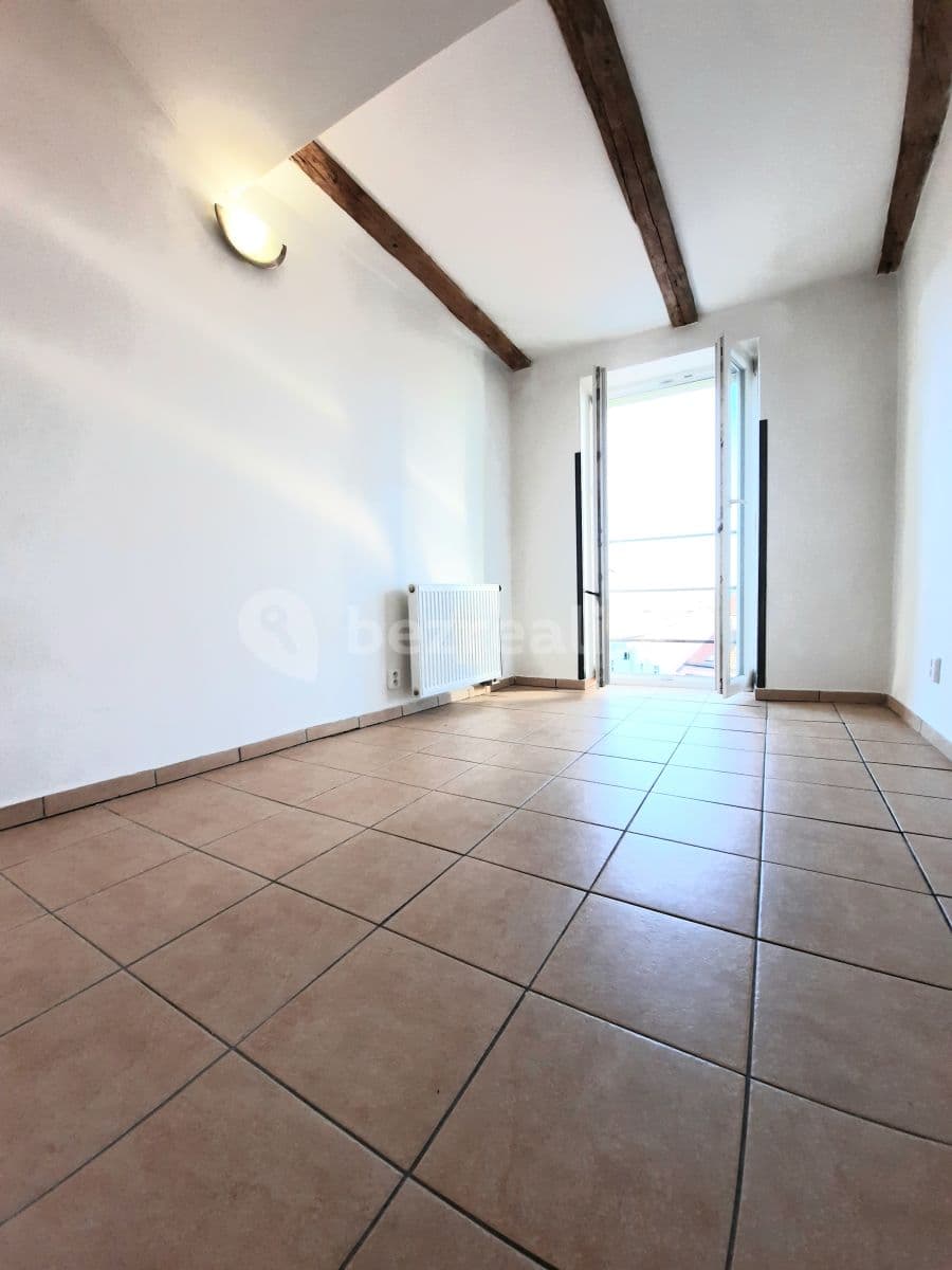 Prenájom bytu 3-izbový 59 m², Vlkova, Praha, Praha Prenájom bytu 3-izbový 59 m², Vlkova, Praha, Praha