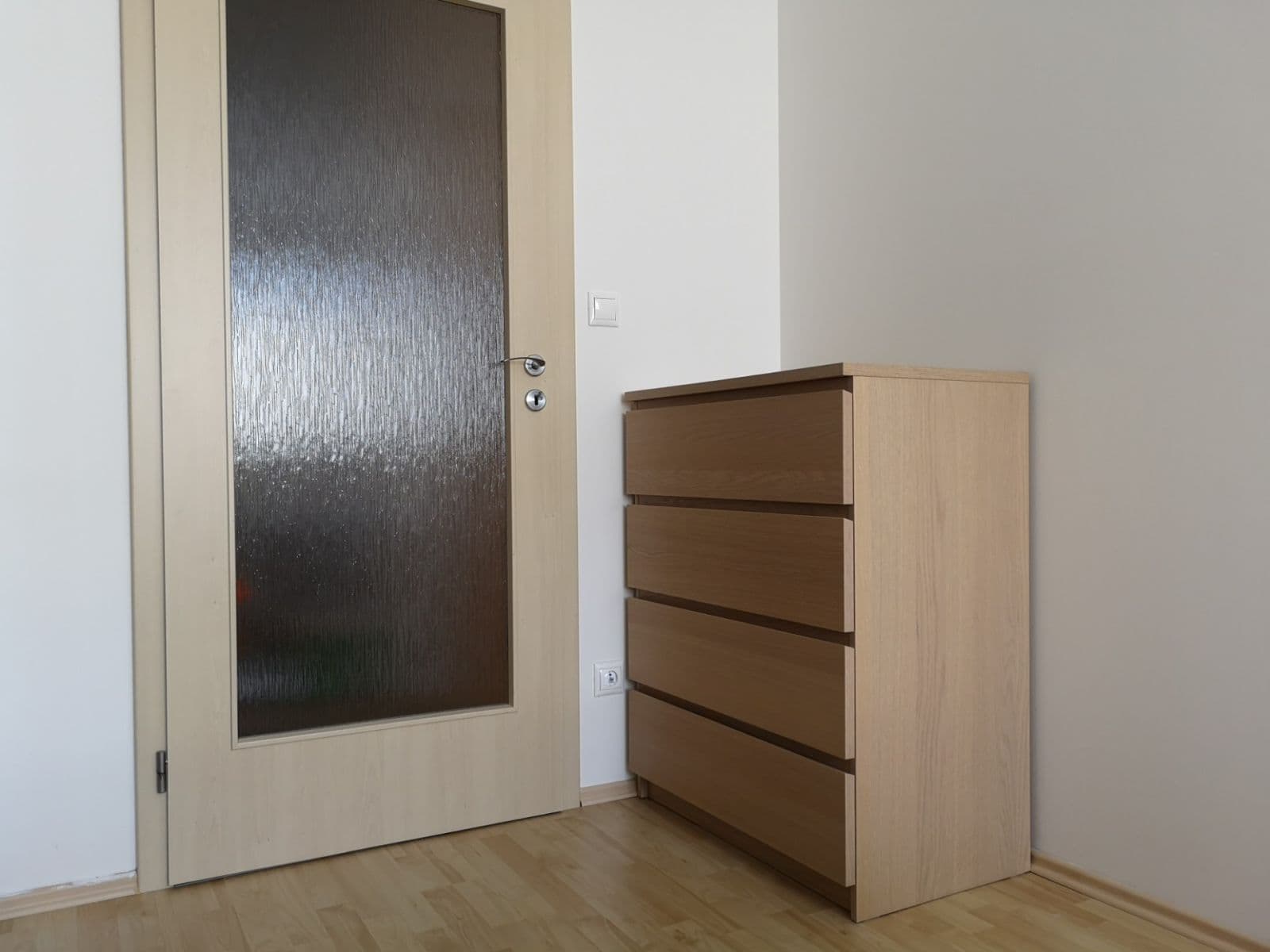 Prenájom bytu 2-izbový 55 m², U Hostavického potoka, Praha, Praha Prenájom bytu 2-izbový 55 m², U Hostavického potoka, Praha, Praha