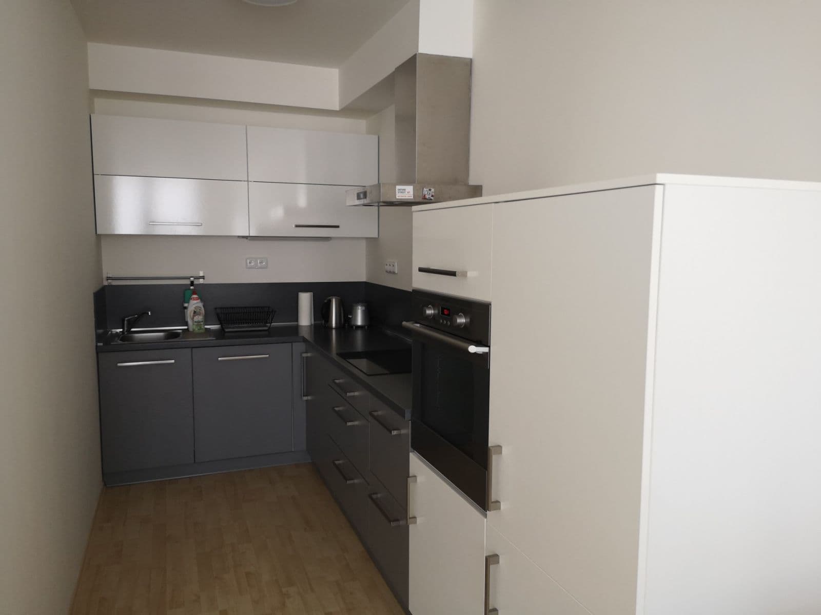 Prenájom bytu 2-izbový 55 m², U Hostavického potoka, Praha, Praha Prenájom bytu 2-izbový 55 m², U Hostavického potoka, Praha, Praha