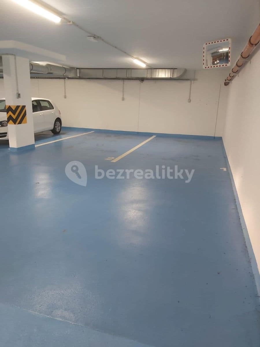 Prenájom garáže 18 m², Na Maninách, Praha, Praha Prenájom garáže 18 m², Na Maninách, Praha, Praha