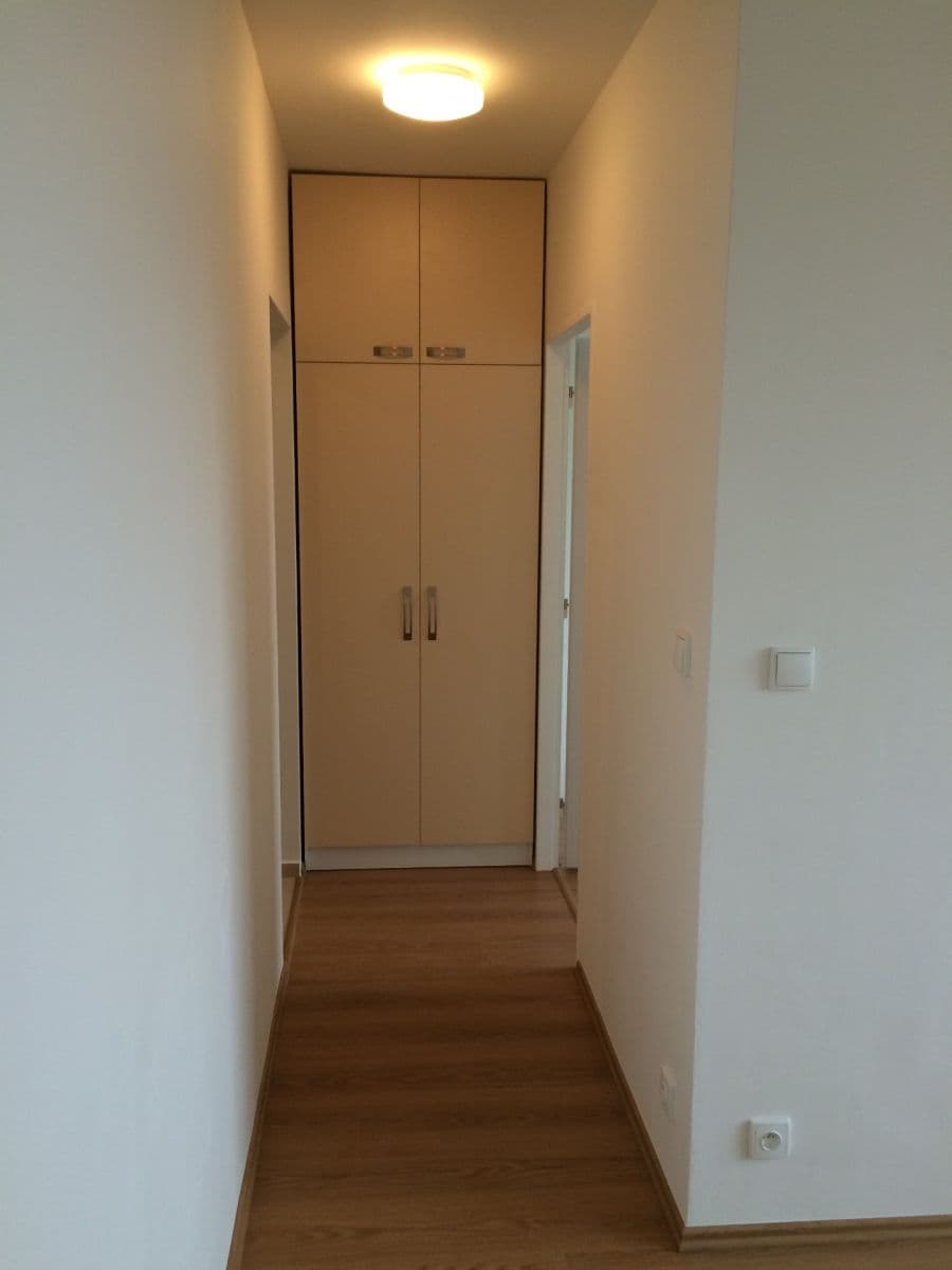 Prenájom bytu 2-izbový 42 m², Pavlíkova, Praha, Praha Prenájom bytu 2-izbový 42 m², Pavlíkova, Praha, Praha
