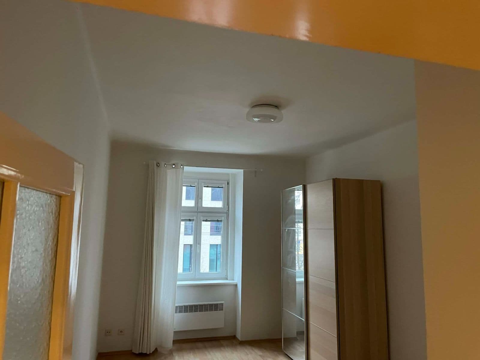 Prenájom bytu 2-izbový 55 m², Komunardů, Praha, Praha Prenájom bytu 2-izbový 55 m², Komunardů, Praha, Praha