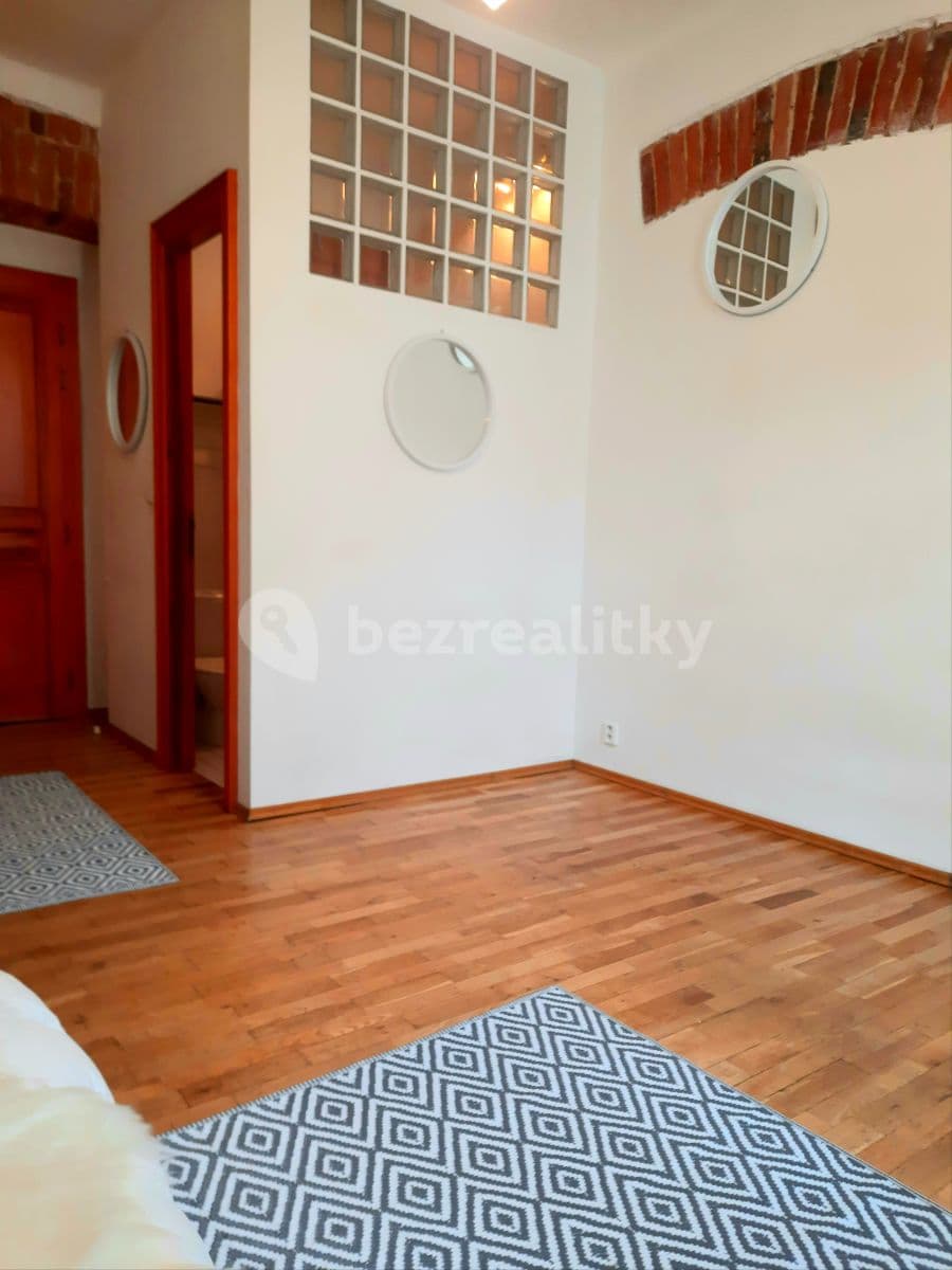 Prenájom bytu 1-izbový 23 m², Vlkova, Praha, Praha Prenájom bytu 1-izbový 23 m², Vlkova, Praha, Praha