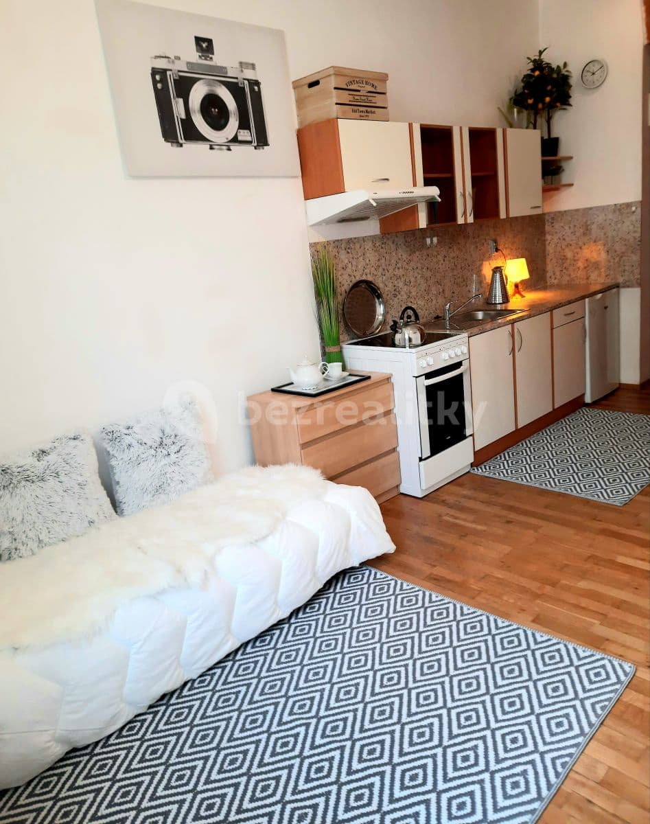 Prenájom bytu 1-izbový 23 m², Vlkova, Praha, Praha Prenájom bytu 1-izbový 23 m², Vlkova, Praha, Praha