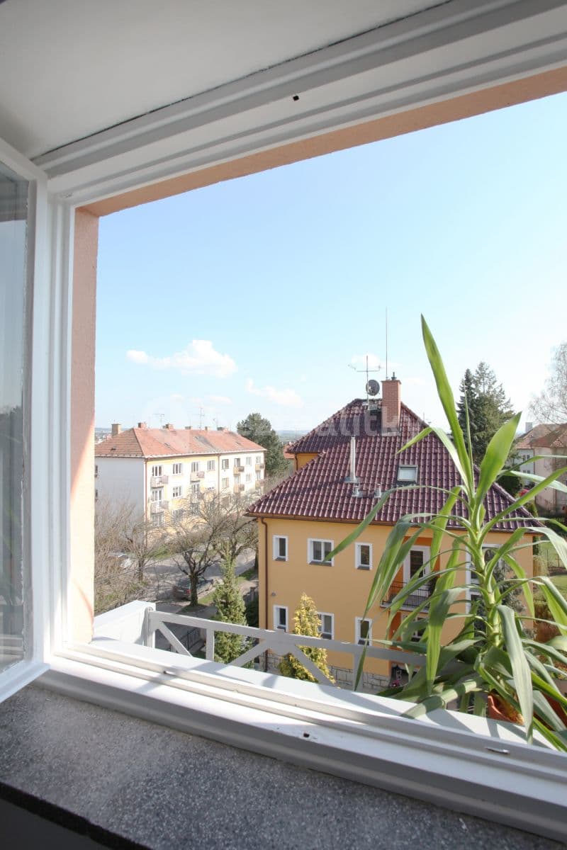 Prenájom bytu 2-izbový 60 m², 9. května, Litomyšl, Pardubický kraj Prenájom bytu 2-izbový 60 m², 9. května, Litomyšl, Pardubický kraj