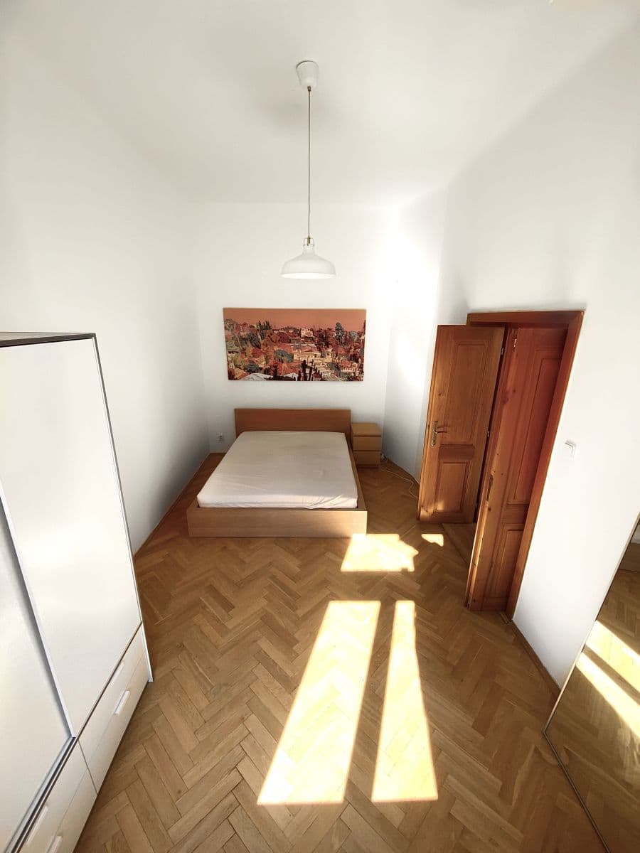 Prenájom bytu 3-izbový 61 m², Jeronýmova, Praha, Praha Prenájom bytu 3-izbový 61 m², Jeronýmova, Praha, Praha