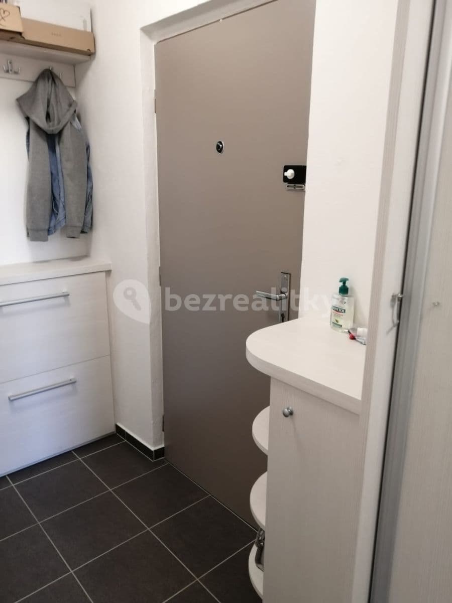 Prenájom bytu 2-izbový 43 m², Okružní, Slaný, Středočeský kraj Prenájom bytu 2-izbový 43 m², Okružní, Slaný, Středočeský kraj