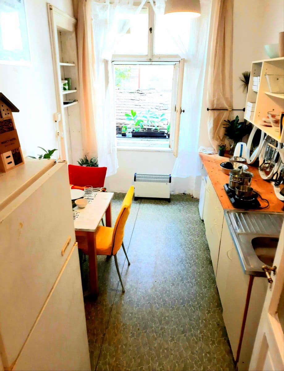 Prenájom bytu 3-izbový 92 m², Krásova, Praha, Praha Prenájom bytu 3-izbový 92 m², Krásova, Praha, Praha