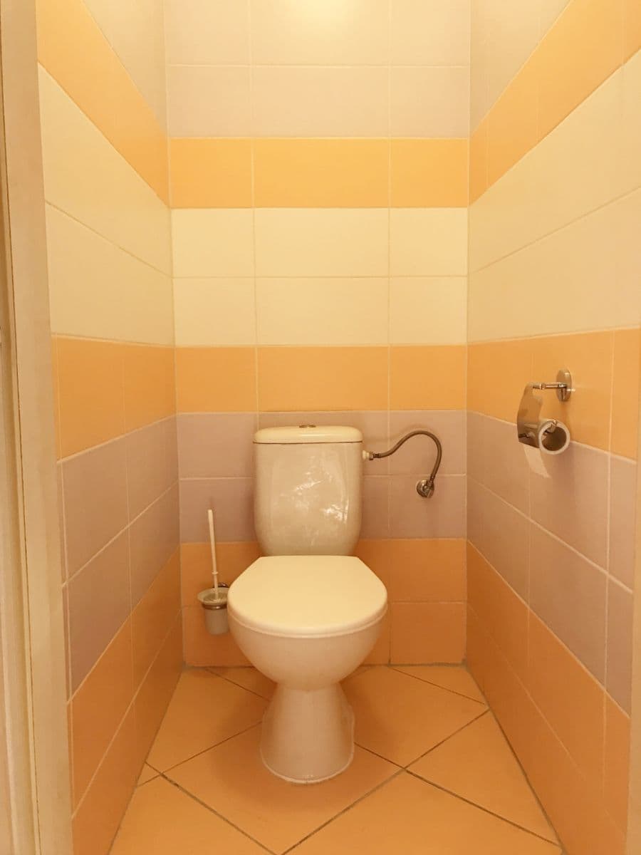 Prenájom bytu 2-izbový 42 m², Černomořská, Praha, Praha Prenájom bytu 2-izbový 42 m², Černomořská, Praha, Praha