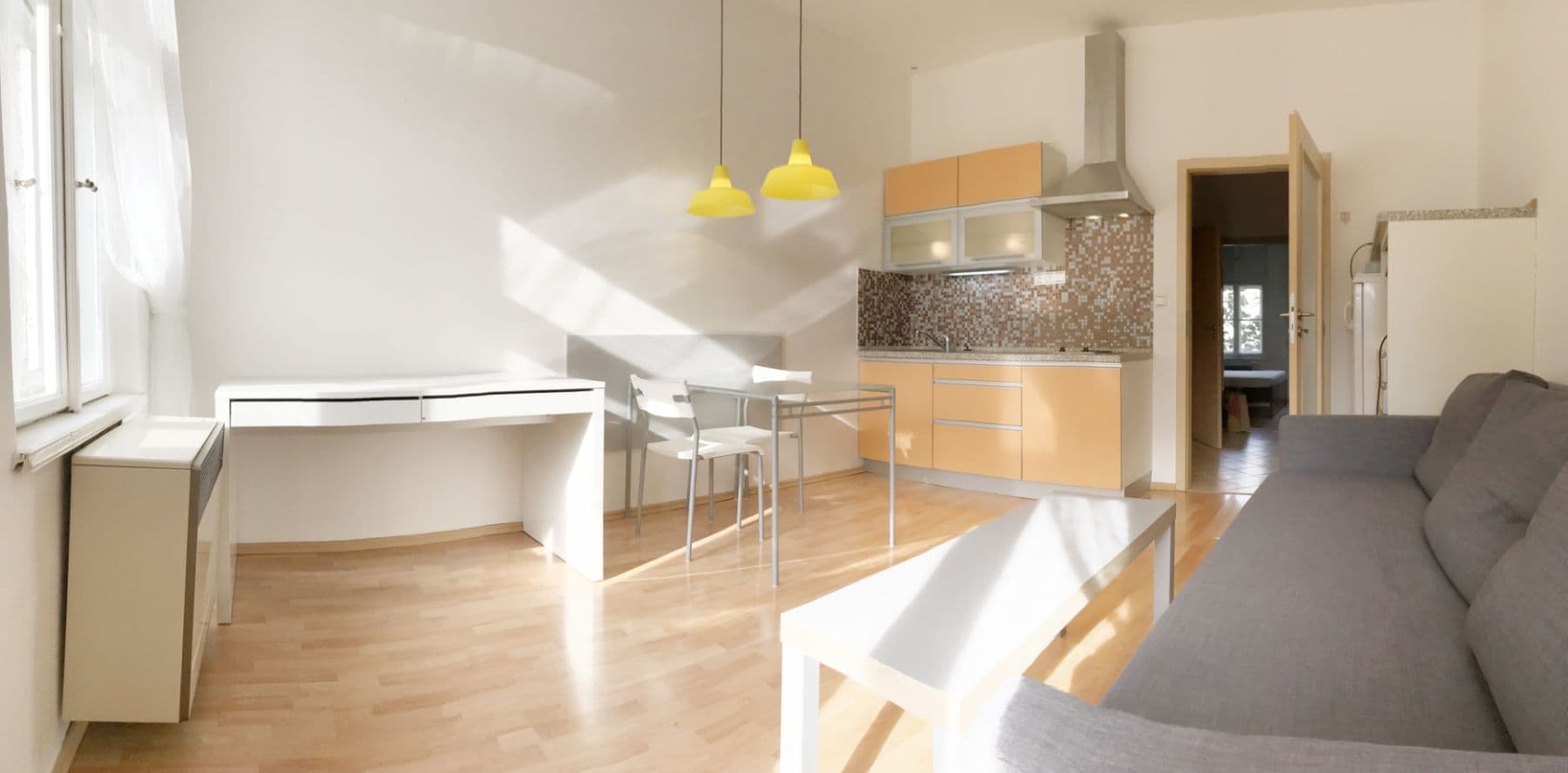 Prenájom bytu 2-izbový 42 m², Černomořská, Praha, Praha Prenájom bytu 2-izbový 42 m², Černomořská, Praha, Praha