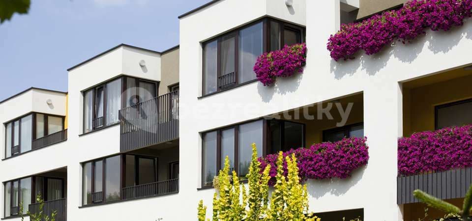 Prenájom bytu 2-izbový 41 m², Na Komořsku, Praha, Praha Prenájom bytu 2-izbový 41 m², Na Komořsku, Praha, Praha