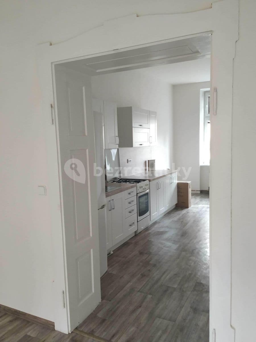 Prenájom bytu 2-izbový 45 m², Štefánikovo Náměstí, Jihlava, Kraj Vysočina Prenájom bytu 2-izbový 45 m², Štefánikovo Náměstí, Jihlava, Kraj Vysočina