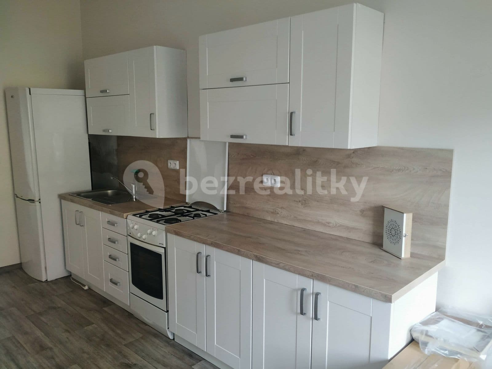 Prenájom bytu 2-izbový 45 m², Štefánikovo Náměstí, Jihlava, Kraj Vysočina Prenájom bytu 2-izbový 45 m², Štefánikovo Náměstí, Jihlava, Kraj Vysočina