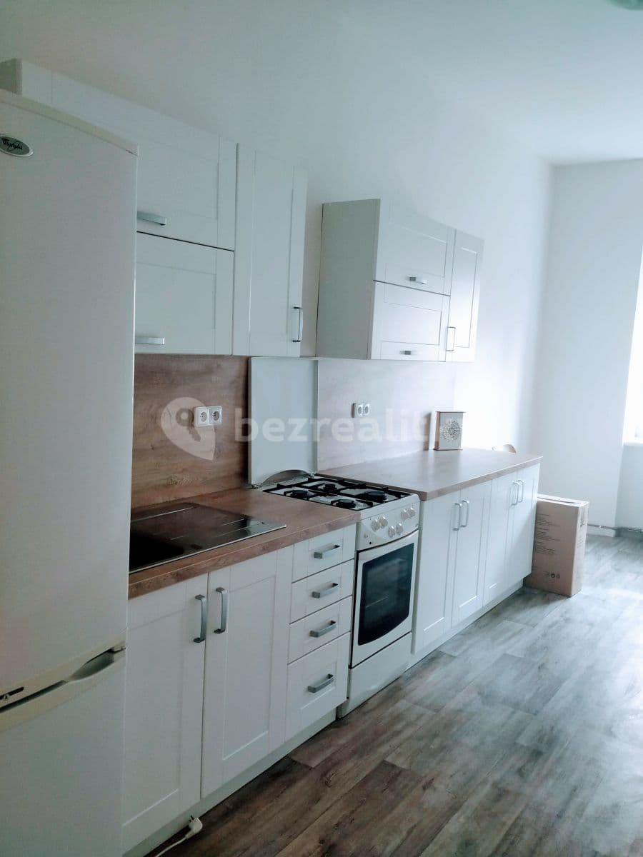 Prenájom bytu 2-izbový 45 m², Štefánikovo Náměstí, Jihlava, Kraj Vysočina Prenájom bytu 2-izbový 45 m², Štefánikovo Náměstí, Jihlava, Kraj Vysočina