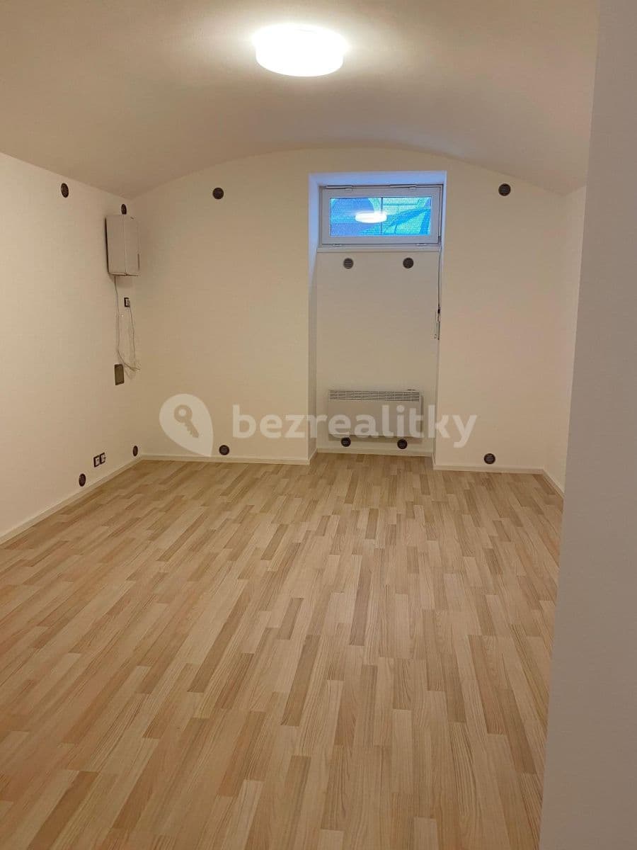 Prenájom bytu 2-izbový 40 m², Podplukovníka Sochora, Praha, Praha Prenájom bytu 2-izbový 40 m², Podplukovníka Sochora, Praha, Praha