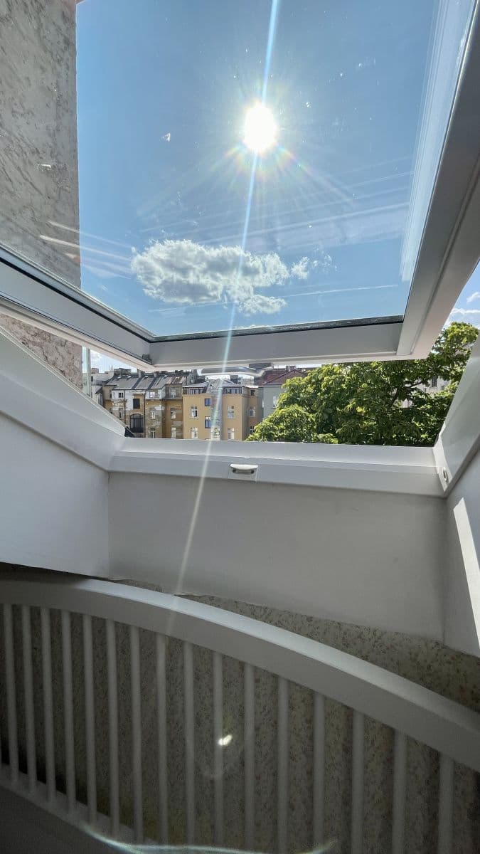 Prenájom bytu 1-izbový 30 m², Lublaňská, Praha, Praha Prenájom bytu 1-izbový 30 m², Lublaňská, Praha, Praha