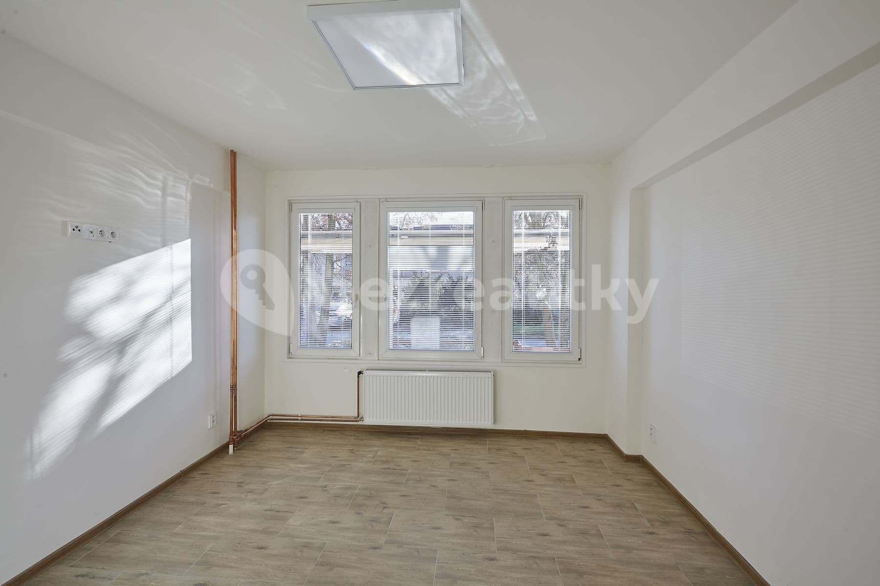 Prenájom bytu Garsoniéra 18 m², Klánova, Praha, Praha Prenájom bytu Garsoniéra 18 m², Klánova, Praha, Praha