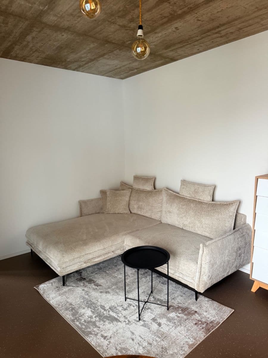 Prenájom bytu 2-izbový 40 m², Šífařská, Praha, Praha Prenájom bytu 2-izbový 40 m², Šífařská, Praha, Praha