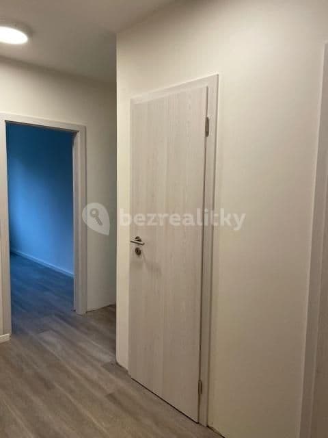 Prenájom bytu 2-izbový 45 m², Famfulíkova, Praha, Praha Prenájom bytu 2-izbový 45 m², Famfulíkova, Praha, Praha