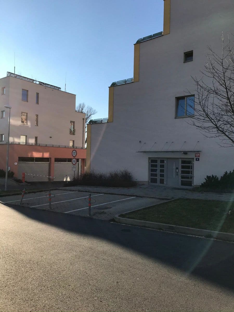 Prenájom bytu 1-izbový 50 m², Práčská, Praha, Praha Prenájom bytu 1-izbový 50 m², Práčská, Praha, Praha
