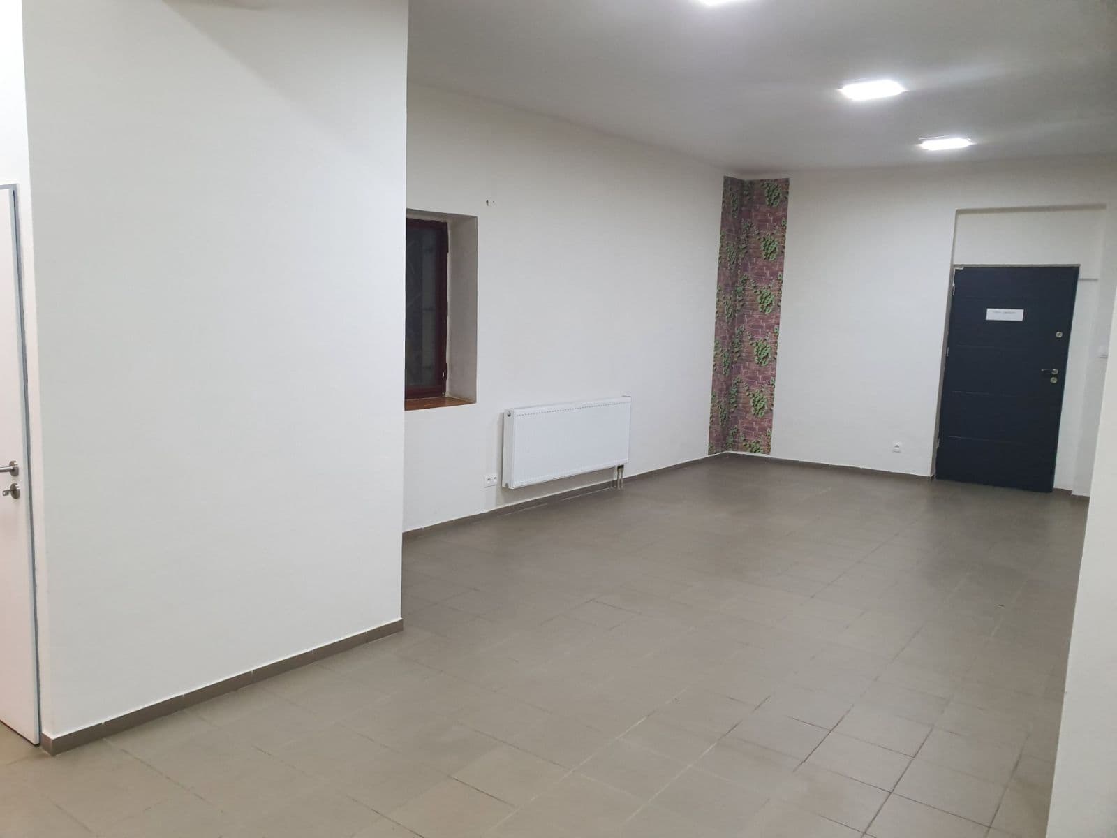 Prenájom nebytového priestoru 96 m², Průmyslová, Strančice, Středočeský kraj Prenájom nebytového priestoru 96 m², Průmyslová, Strančice, Středočeský kraj
