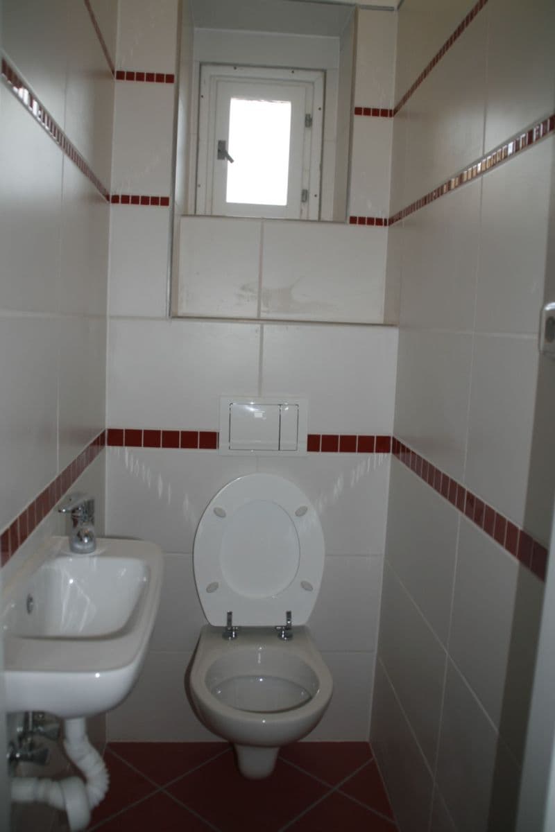 Prenájom bytu 2-izbový 76 m², Na Hřebenech Ii, Praha, Praha Prenájom bytu 2-izbový 76 m², Na Hřebenech Ii, Praha, Praha