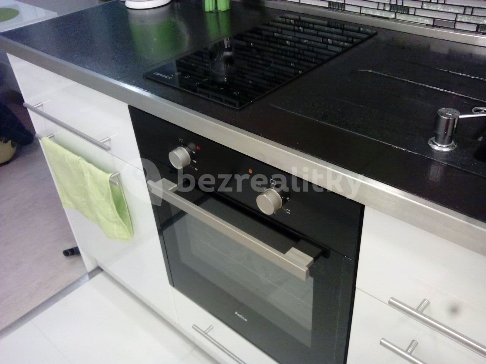 Prenájom bytu Garsoniéra 30 m², Bítovská, Praha, Praha Prenájom bytu Garsoniéra 30 m², Bítovská, Praha, Praha