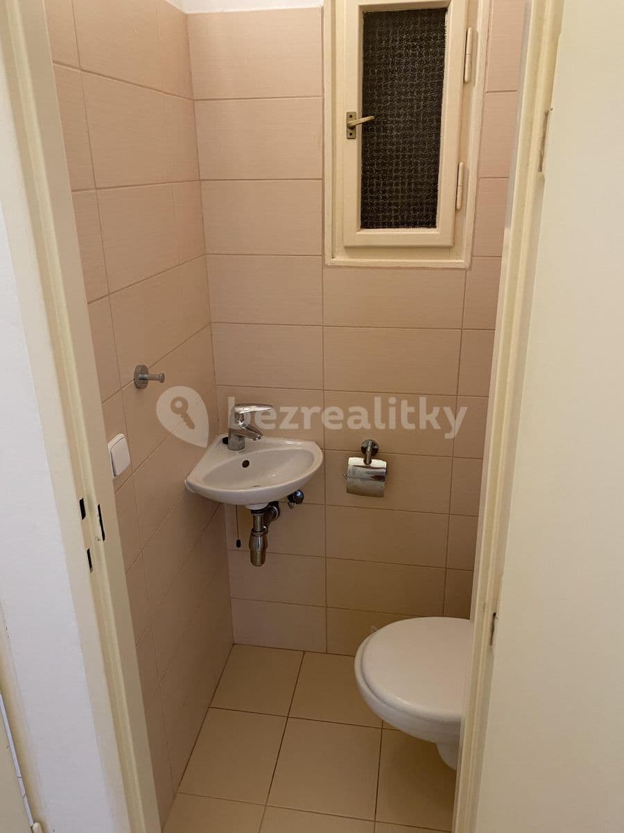 Prenájom bytu 2-izbový 54 m², Přemyslovská, Praha, Praha Prenájom bytu 2-izbový 54 m², Přemyslovská, Praha, Praha