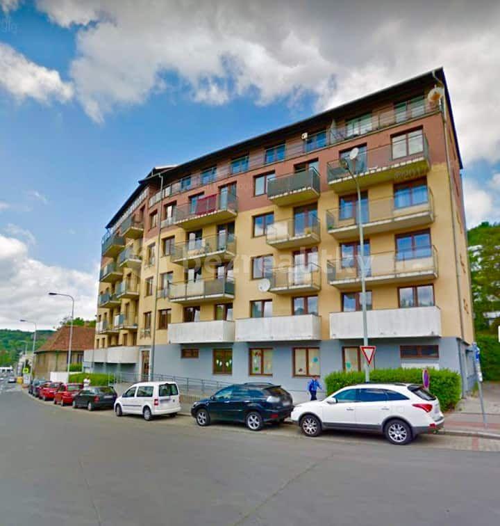 Prenájom bytu 2-izbový 56 m², Dvorecká, Praha, Praha