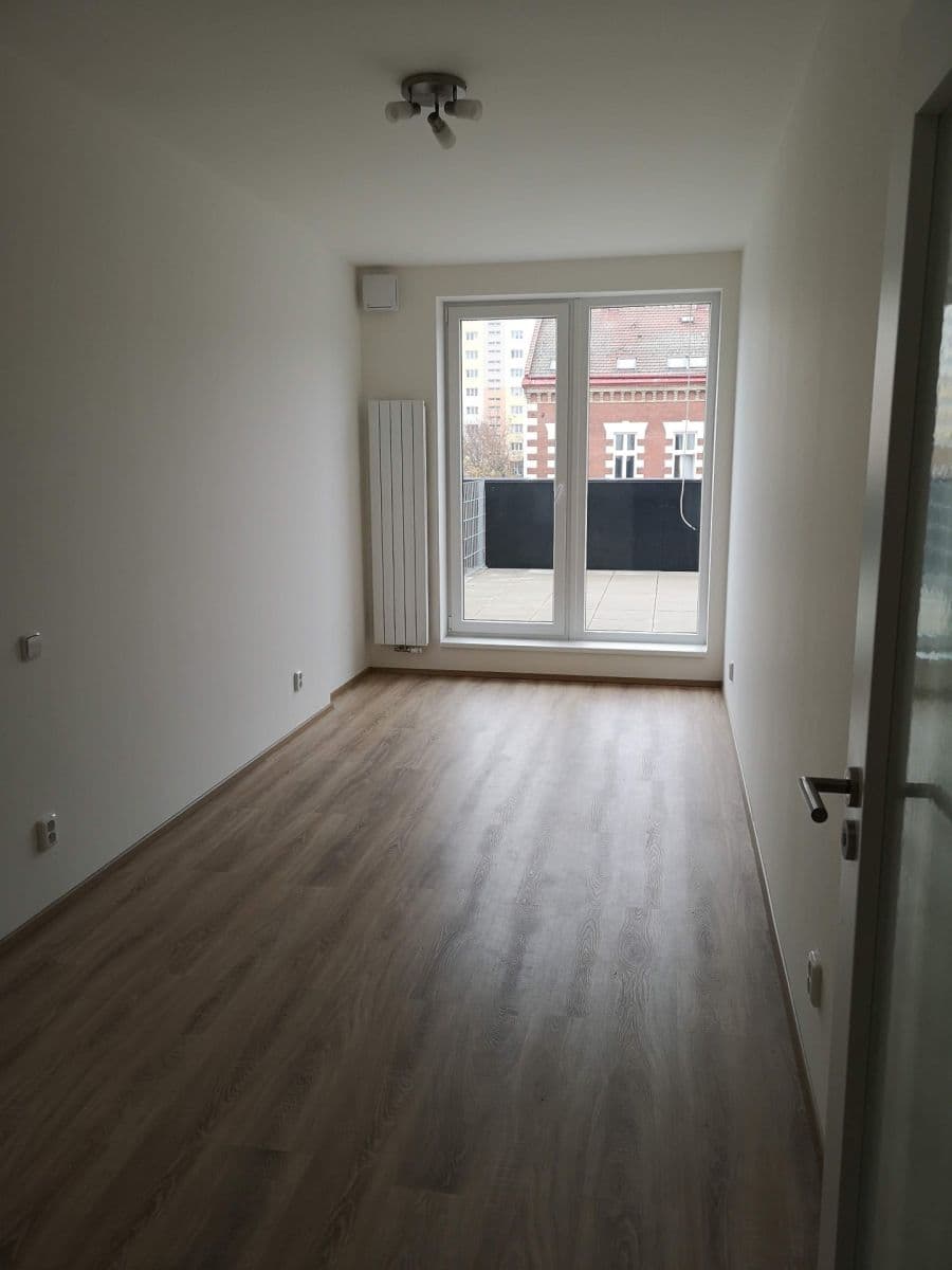 Prenájom bytu 2-izbový 49 m², Vídeňská, Brno, Jihomoravský kraj Prenájom bytu 2-izbový 49 m², Vídeňská, Brno, Jihomoravský kraj