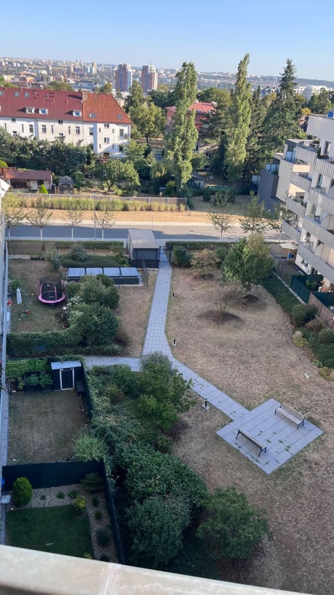 Prenájom bytu 2-izbový 61 m², Zvěřinova, Praha, Praha Prenájom bytu 2-izbový 61 m², Zvěřinova, Praha, Praha