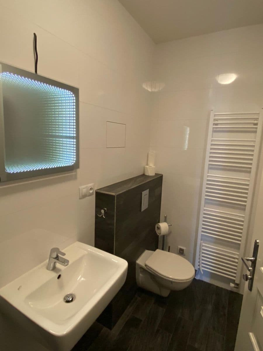 Prenájom bytu 2-izbový 56 m², Elišky Peškové, Praha, Praha Prenájom bytu 2-izbový 56 m², Elišky Peškové, Praha, Praha