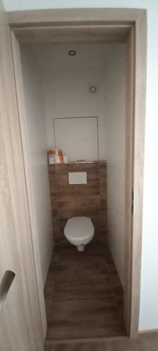 Prenájom bytu 3-izbový 67 m², Rokycanova, Rokycany, Plzeňský kraj Prenájom bytu 3-izbový 67 m², Rokycanova, Rokycany, Plzeňský kraj