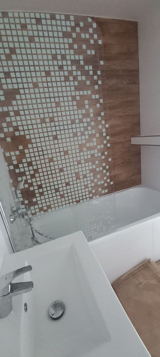 Prenájom bytu 3-izbový 67 m², Rokycanova, Rokycany, Plzeňský kraj Prenájom bytu 3-izbový 67 m², Rokycanova, Rokycany, Plzeňský kraj